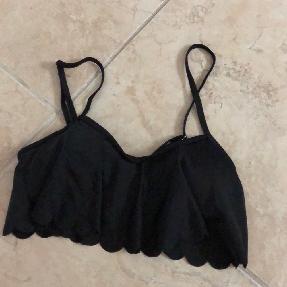 Black bikini top